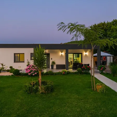 3 Bedroom Amazing In *