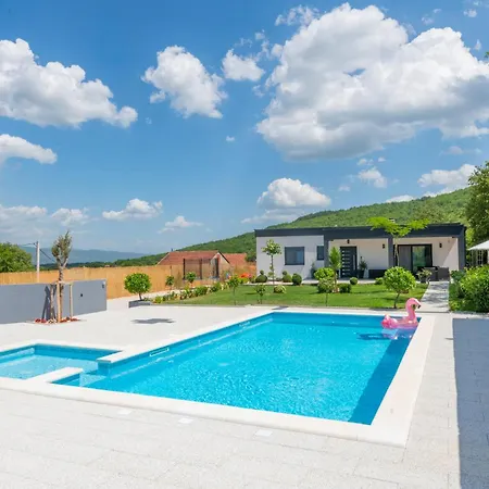 3 Bedroom Amazing In * Drum