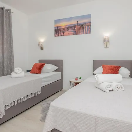 3 Bedroom Amazing In *